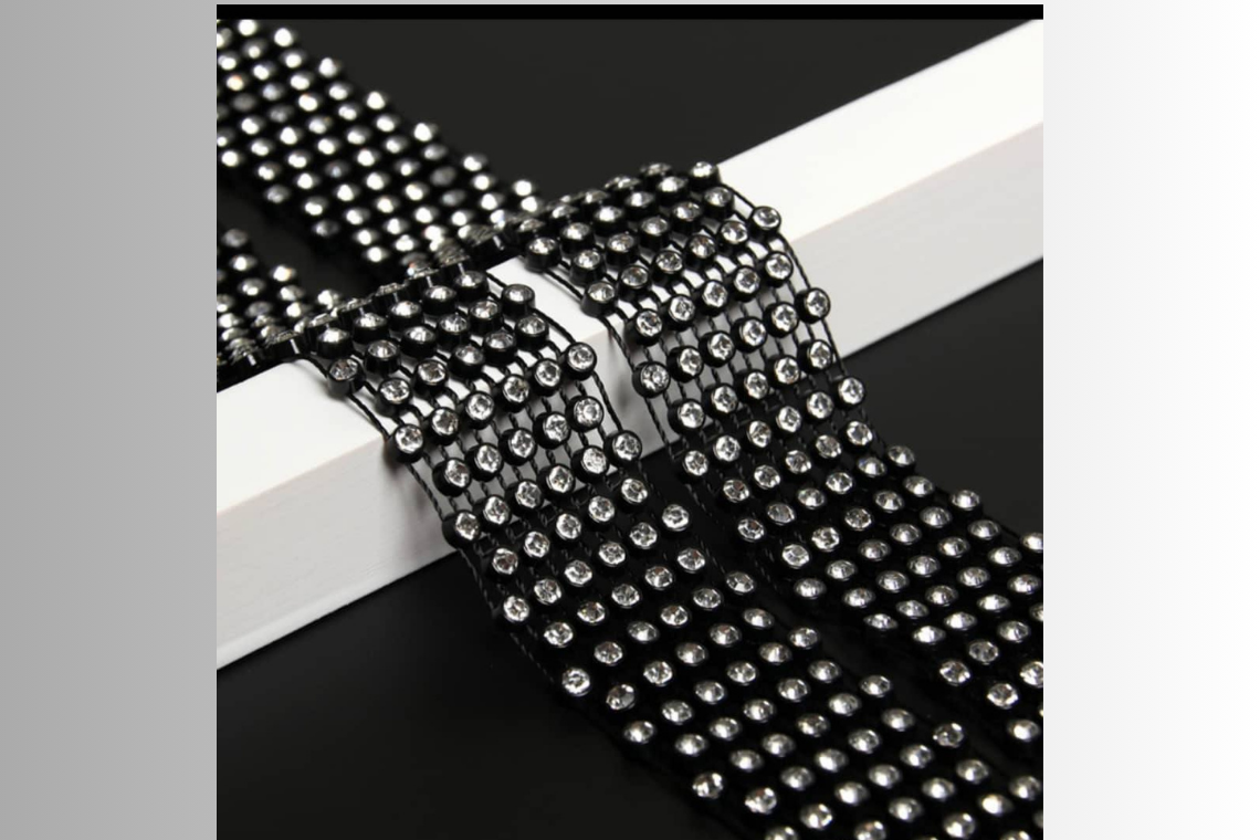 QUANTUM NECK TIE